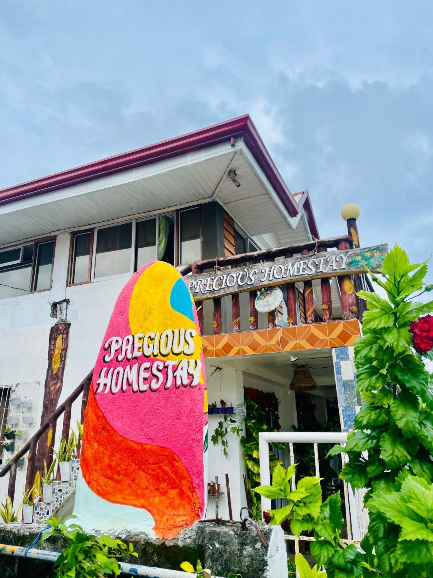 Precious Homestay-Family Room Burgos  ภายนอก รูปภาพ